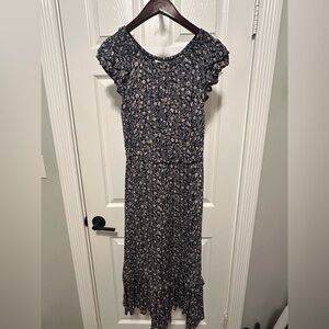 Universal Thread Blue Floral Cap Sleeve dress with ruffles